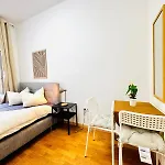 Stylish 4Br 10 Min Transport To Stadthalle
