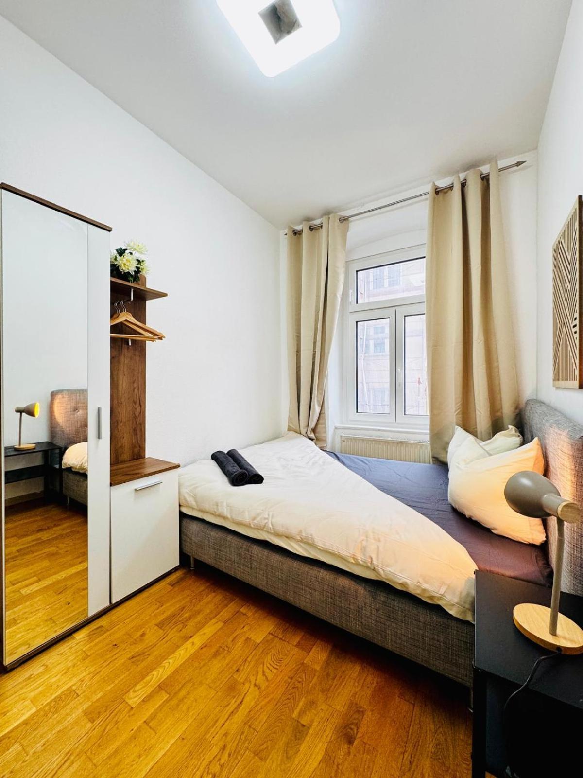 Stylish 4br 10 Min Transport To Stadthalle * Wien