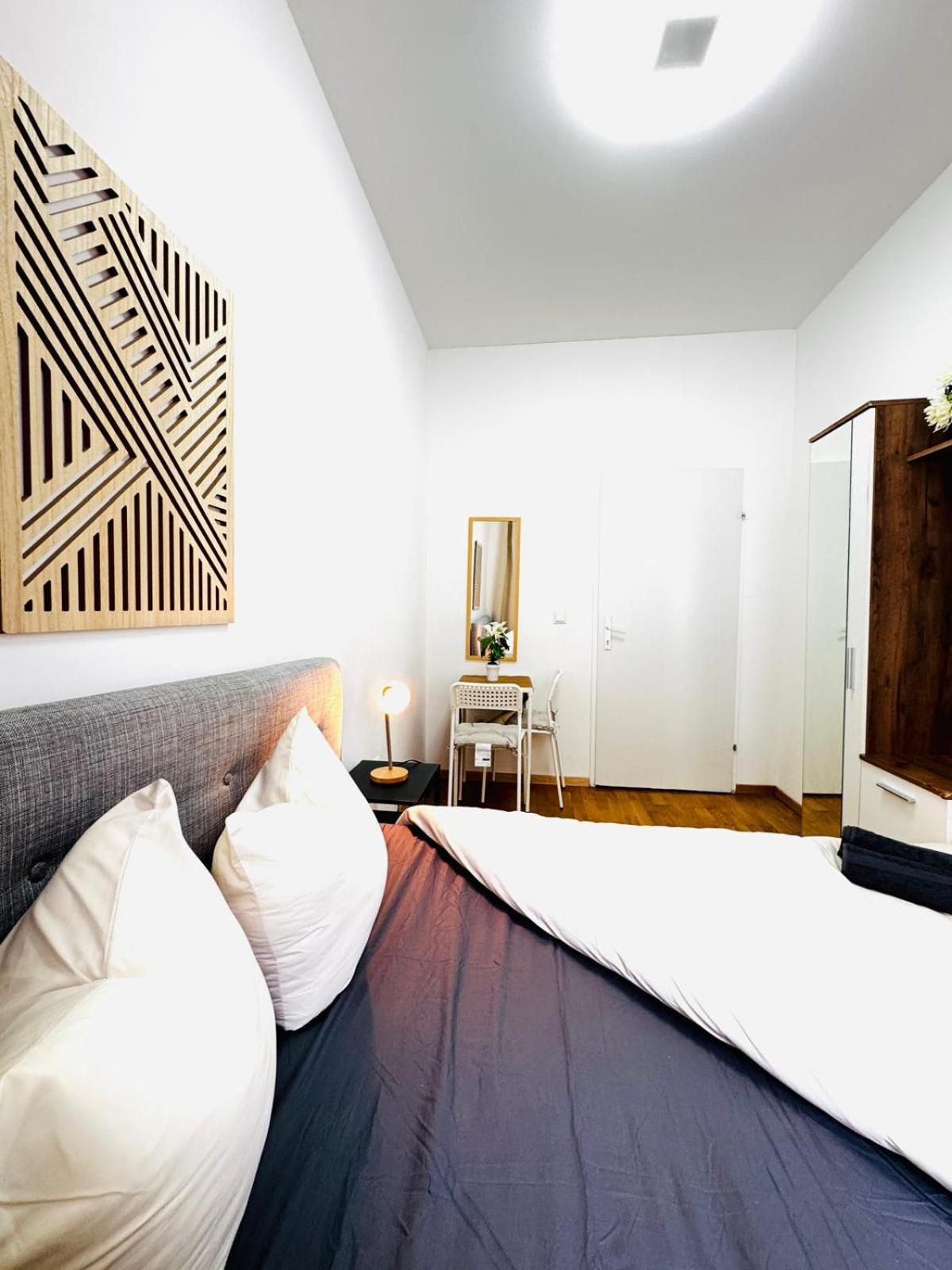 Apartment Stylish 4br 10 Min Transport To Stadthalle