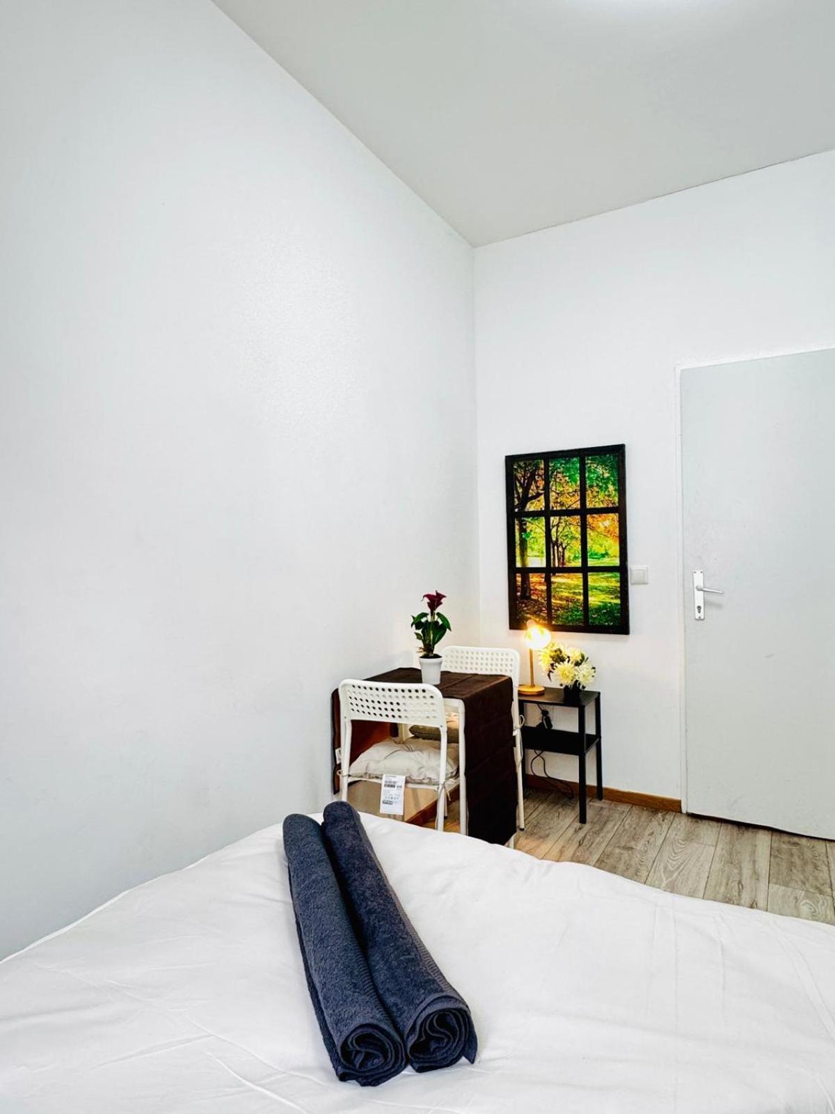 Stylish 4br 10 Min Transport To Stadthalle