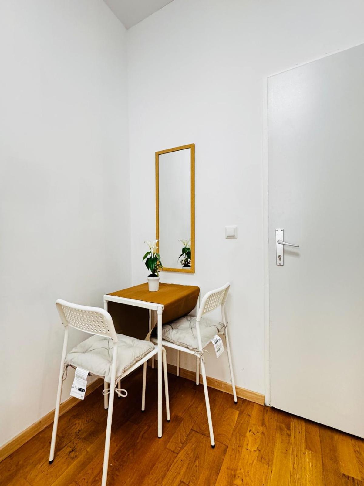 Stylish 4br 10 Min Transport To Stadthalle Apartment Vienna